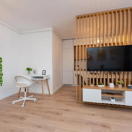 Sky Apartment Targu Mures Exterior photo